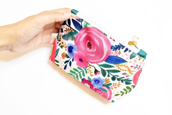 Rose Garden Multi-Purpose Pouch - Image 2