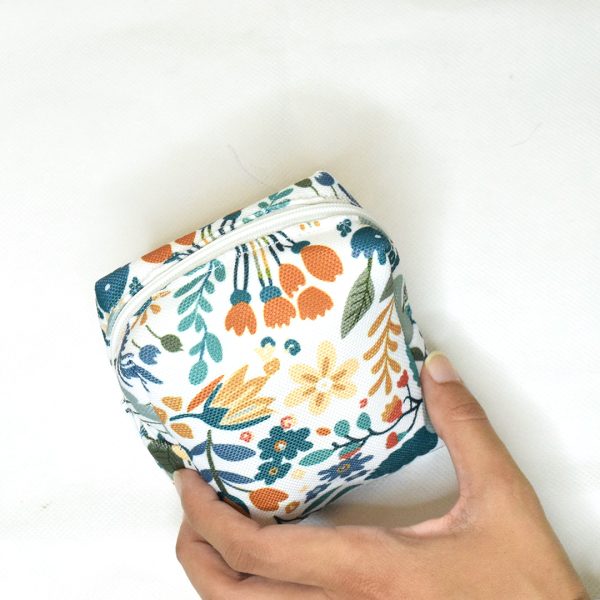 Small Box Pouch - Image 8
